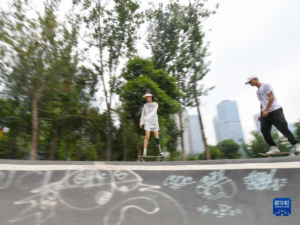 百佬汇充值中心